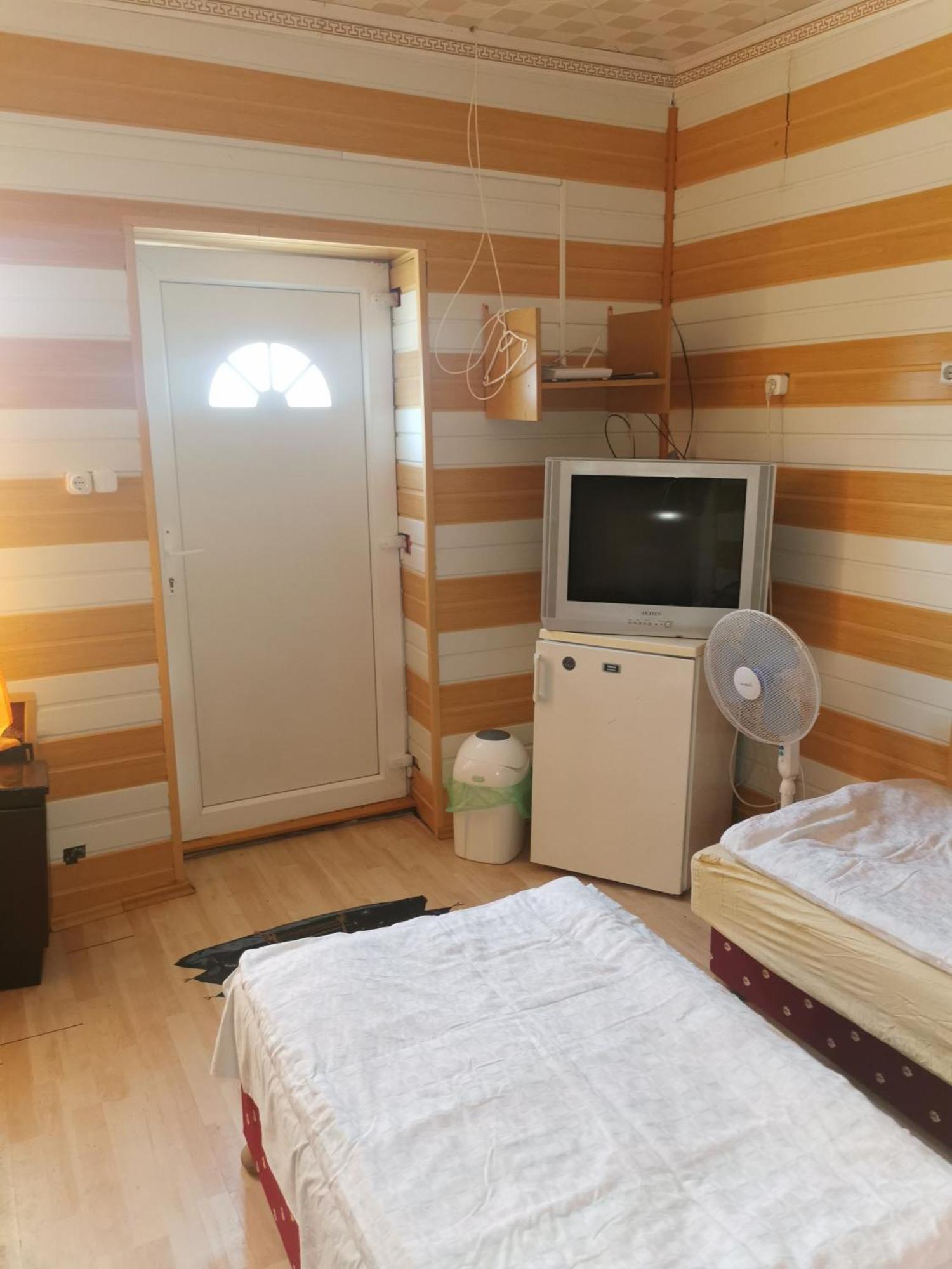 Edit Vendeghaz Tiszaújváros Oda fotoğraf