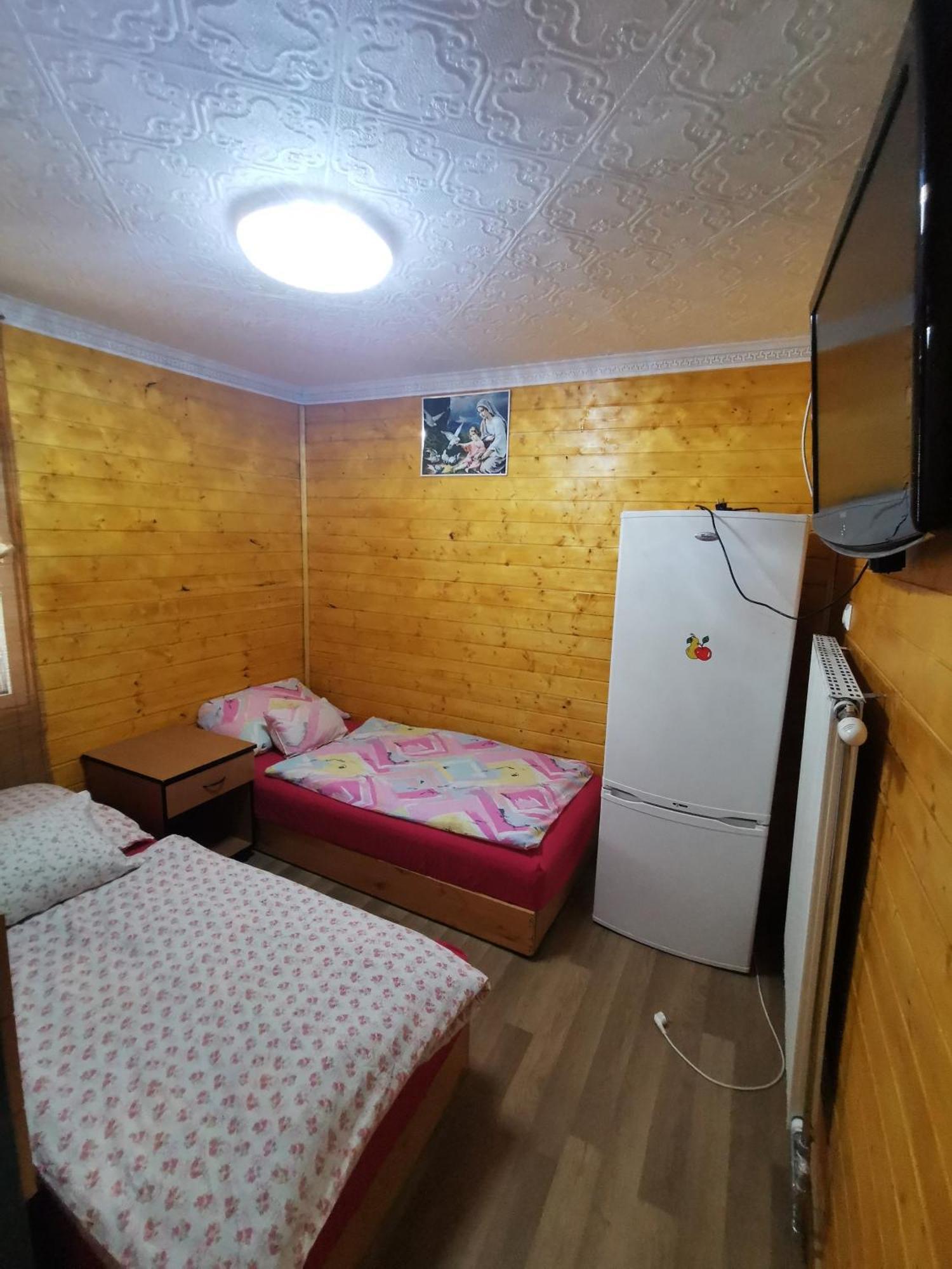 Edit Vendeghaz Tiszaújváros Oda fotoğraf